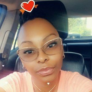 Meet your Posher, Krystal kayy